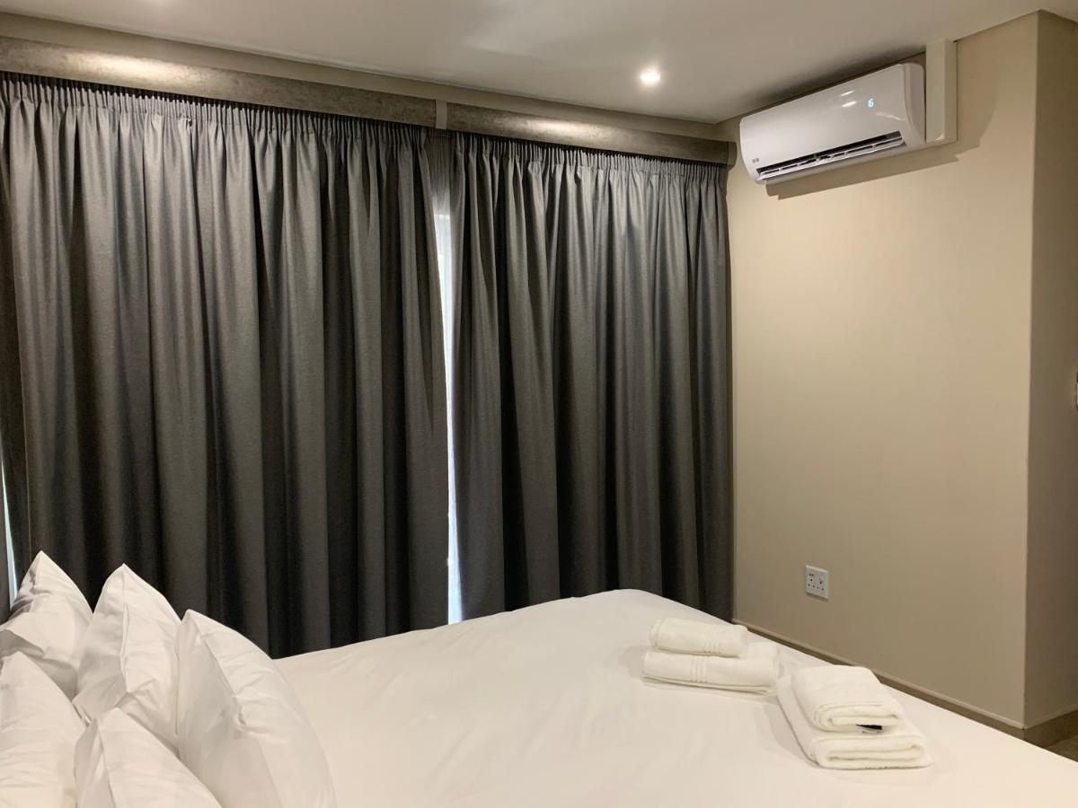 77 On Burger Apartment Polokwane Exterior photo